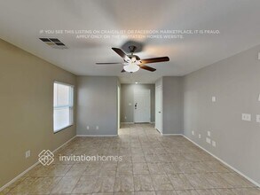 142 Solidago Ave in Las Vegas, NV - Foto de edificio - Building Photo