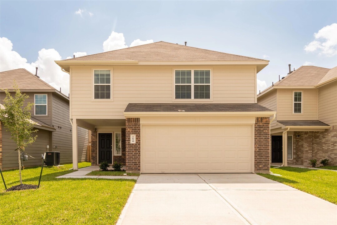 5610 Cobark Creek Trl in Katy, TX - Foto de edificio
