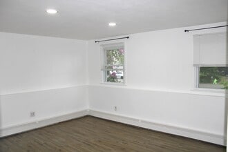 53 Andover Dr in Coram, NY - Building Photo - Building Photo
