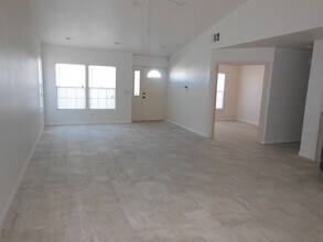 57073 Juarez Dr in Yucca Valley, CA - Building Photo - Building Photo