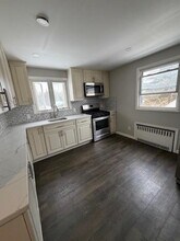 531 Walnut St in Ridgefield, NJ - Building Photo - Building Photo