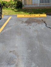 13700 SW 62nd St in Miami, FL - Foto de edificio - Building Photo