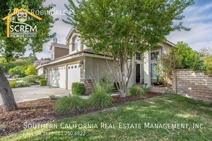 23847 Robindale Pl in Santa Clarita, CA - Building Photo