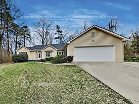 6007 Windchase Ct SW in Austell, GA - Building Photo