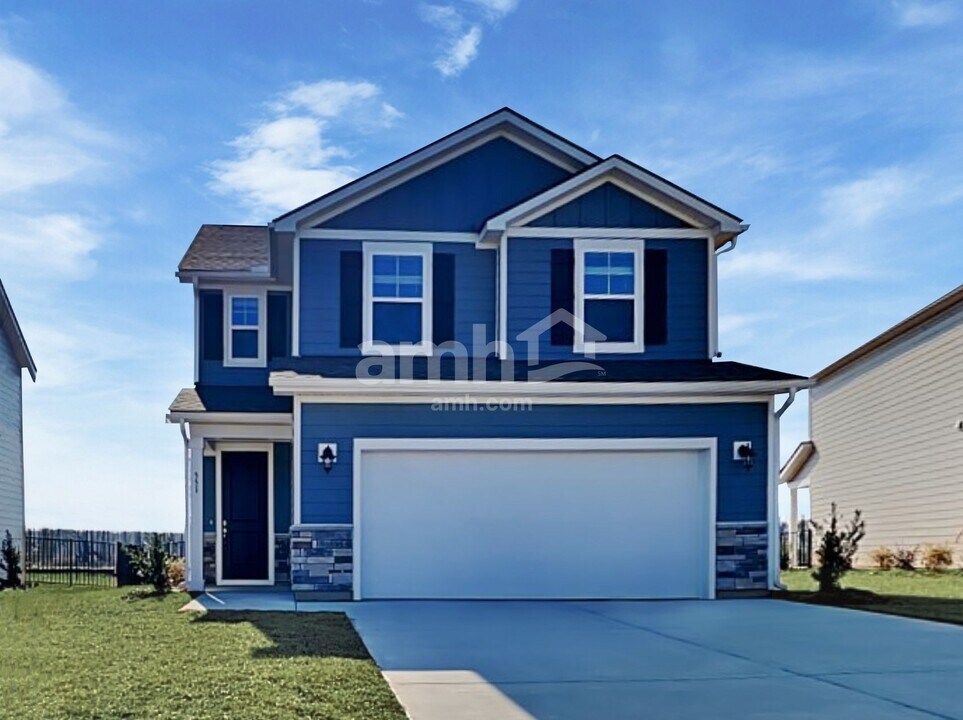 551 Plumeria Ln in Summerville, SC - Building Photo