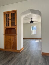 7003 Madison Ave in Urbandale, IA - Building Photo - Building Photo