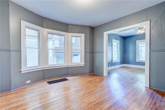 223-225-225 Rosewood Terrace in Rochester, NY - Building Photo - Building Photo