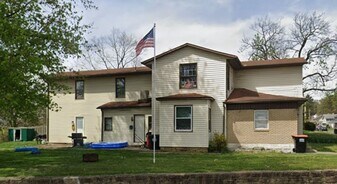 91 N Buena Vista St in Newark, OH - Building Photo