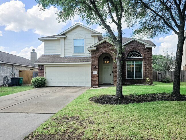 32347 Hunter Park Ct in Conroe, TX - Building Photo - Building Photo