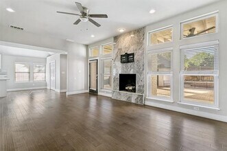 2901 Woodland Hills Dr in Grapevine, TX - Building Photo - Building Photo