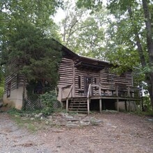 394 Rock Hill Dr in Chapel Hill, NC - Foto de edificio - Building Photo