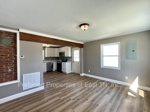 718 Forest St in Greeneville, TN - Building Photo - Building Photo