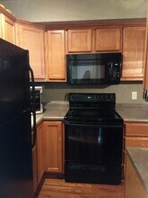 69 Wilshire Heights Dr in Crossville, TN - Foto de edificio - Building Photo