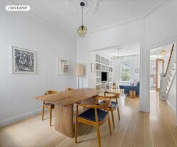 129 Calyer St in Brooklyn, NY - Building Photo