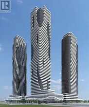 225 Commerce St in Vaughan, ON - Building Photo - Building Photo