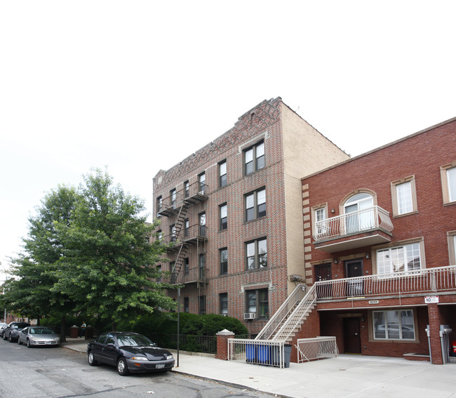 8785 Bay 16th St in Brooklyn, NY - Building Photo - Building Photo