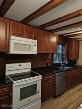 8361 Cypress Dr S in Ft. Myers, FL - Building Photo - Building Photo