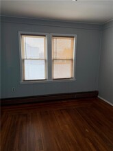 6 Fairmount Ave in Johnston, RI - Building Photo - Building Photo