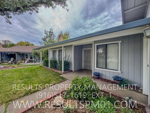 8429 Weddell Ct in Citrus Heights, CA - Foto de edificio - Building Photo