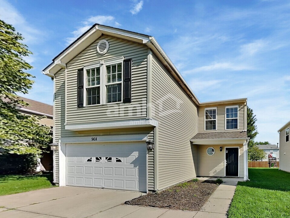 9414 W Stargazer Dr in Pendleton, IN - Building Photo