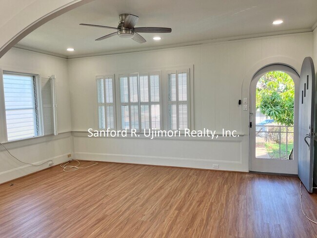 717 6th Ave in Honolulu, HI - Building Photo - Building Photo