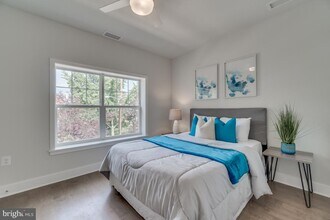 2205 40th Pl NW-Unit -5 in Washington, DC - Building Photo - Building Photo