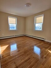 19 Goodwin Pl, Unit Goodwin in East Hartford, CT - Foto de edificio - Building Photo