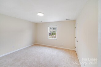 3425 Anson St, Unit 104 in Charlotte, NC - Building Photo - Building Photo