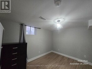 15 Goodall Dr in Toronto, ON - Building Photo - Building Photo