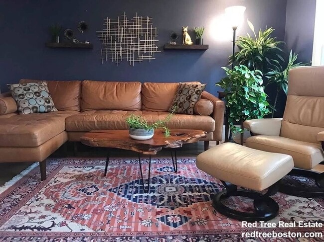 445 Main St, Unit 3 in Boston, MA - Building Photo - Building Photo