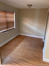 6675 W 4th Ave-Unit -408 in Hialeah, FL - Building Photo - Building Photo