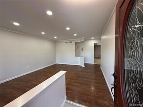 2308 Kipling Dr in Sterling Heights, MI - Foto de edificio - Building Photo