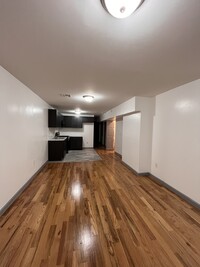 281 Forrest St, Unit 1 in Jersey City, NJ - Building Photo - Building Photo