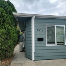 6249-6253 Mary Ln Dr in San Diego, CA - Building Photo - Building Photo