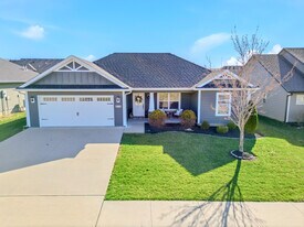 7412 Oakley Dr in Columbia, MO - Building Photo