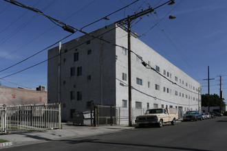 4169 Main St in Los Angeles, CA - Building Photo - Building Photo