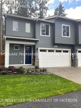 19923 Cypress Way in Lynnwood, WA - Building Photo - Building Photo