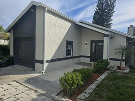 4302 Venice Dr in Land O Lakes, FL - Building Photo