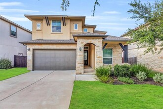 6716 Vitruvius Dr in Austin, TX - Building Photo - Building Photo