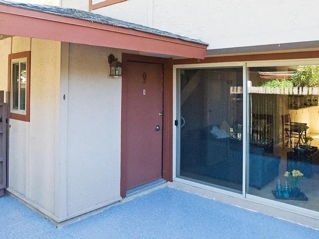 property at 215 Red Oak Dr