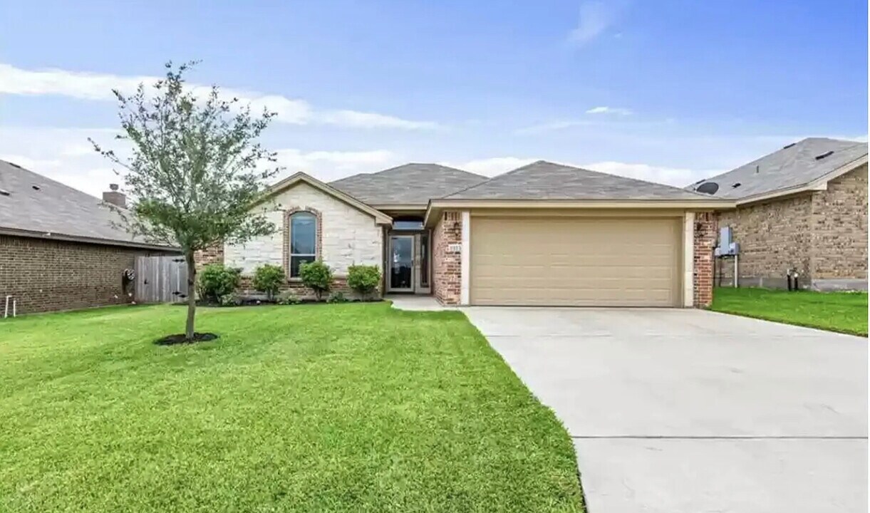 8113 Gristmill Ln in Temple, TX - Building Photo