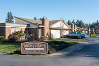 Crossroads Condominiums in Bellevue, WA - Building Photo - Building Photo