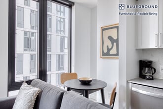 704 Spring St in Seattle, WA - Building Photo - Building Photo