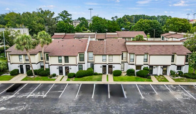 property at 1012 Possum Trot Rd