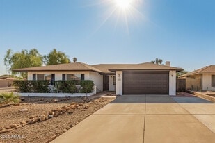 1835 E Yale Dr in Tempe, AZ - Building Photo