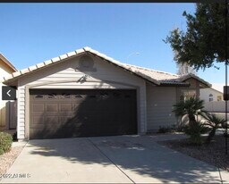 1690 E Gary Dr in Chandler, AZ - Building Photo