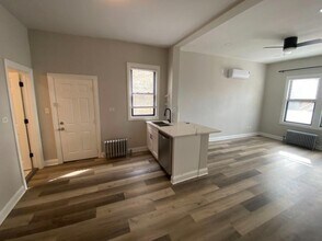 2658 W Huron St in Chicago, IL - Building Photo - Building Photo