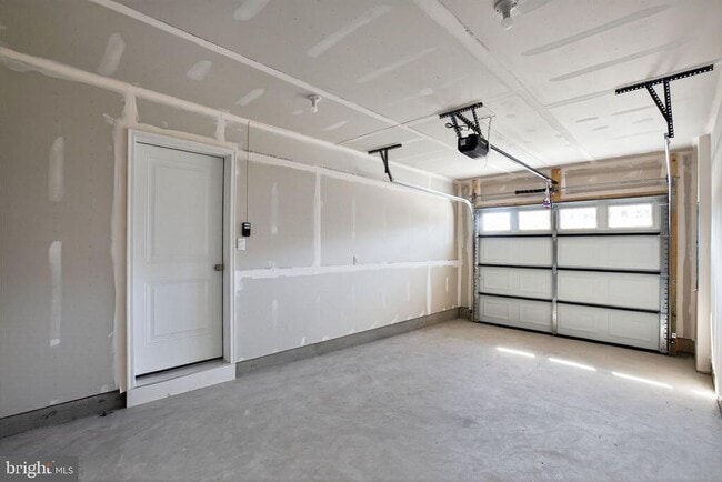 436 Whirl Ln in La Plata, MD - Building Photo - Building Photo