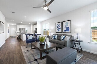 1103 Aspen Grove Dr in Pflugerville, TX - Building Photo - Building Photo