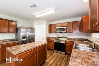 1414 SW 11th St in Cape Coral, FL - Building Photo - Building Photo